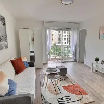 Cosy appartement en plein coeur de la libération