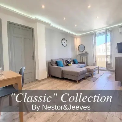 Nestor&Jeeves - PALAIS HISPANIA - Top floor apartment