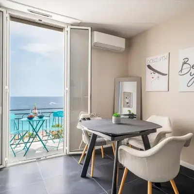 Le balcon de la baie des Anges