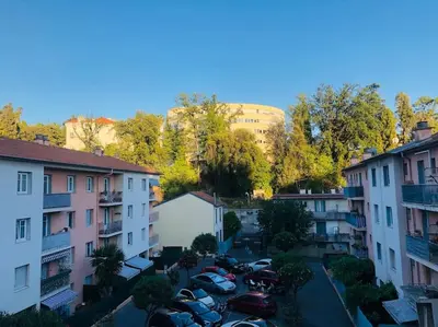 an aerial view of a parking lot in a city at Bel appartement - 50m2 à 7 minutes du centre au calme in Nice