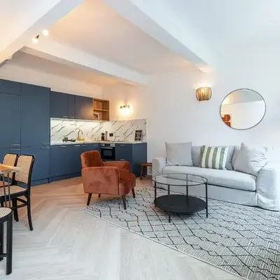 Ultra Central 2 Bdr AC & Parking