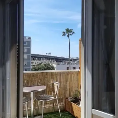 Nice Centre STUDIO avec BALCON