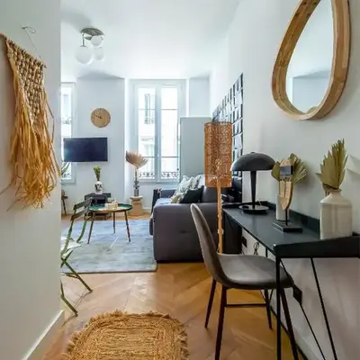 302b Beautiful studio refurbished Downtown / Ac