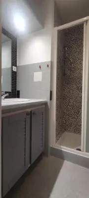 a bathroom with a sink and a shower at F1 - 8MIN DE LA PLAGE - 5MIN TRAMWAY in Nice