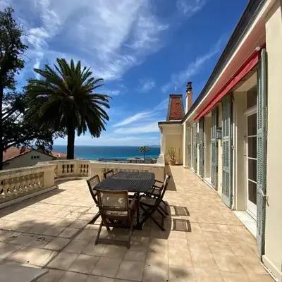 PALMERAIE - Magnifique appartement d'époque avec Vue Mer 4 personnes avec terrasse Le Port Nice