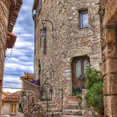 Maison de 6 pièces au coeur du village d'Eze