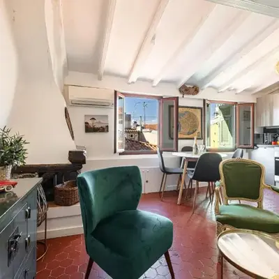 Charming Apartment Old Town