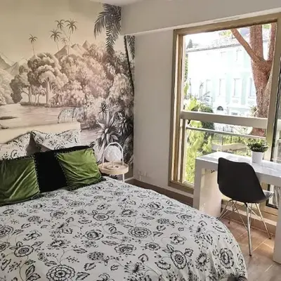 2 pièces au calme avec terrasse et climatisation