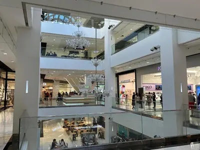 a shopping mall with people walking through it at STUDIO REFAIT A NEUF CENTRE DE NICE in Nice