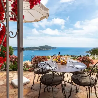 ROMANTIC VILLA VI4412 By Riviera Holiday Homes