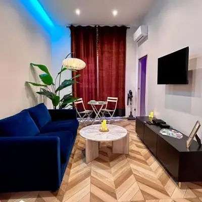 Luxurious Apartment - Seaside - Spa Bath - WiFi - AC
