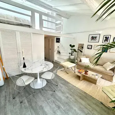 Superbe duplex entre le Vieux Nice et la Prom