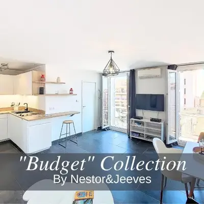 Nestor&Jeeves - GIOFFREDO BELLO - central - near beach
