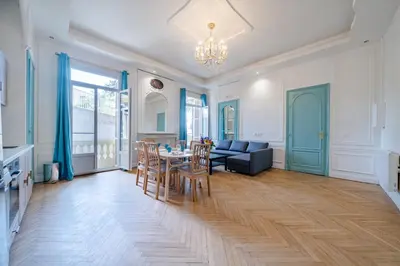 Gallery image of Luxueux 2P Proche mer in Nice