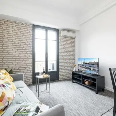MY CASA - OLIVETTO - Superb city center apartment with AC