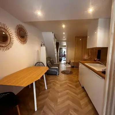 Studio moderne climatisé avec coin nuit