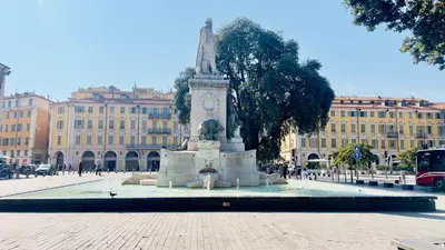 a monument in the middle of a square in a city at Shared Duplex Apartment Nice-Port in Nice