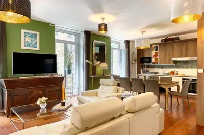 a living room with a couch and a table at New vieille ville cimiez Centre Nice in Nice