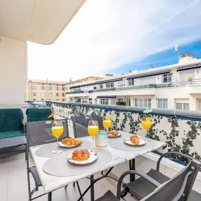 Royal Riviera