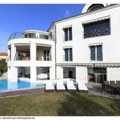 MONT BORON - NICE - Splendide villa d'architecte vue panoramique