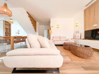a living room with two white couches and a table at Villa moderne pour 8 personnes - Vue sur Nice ! in Nice