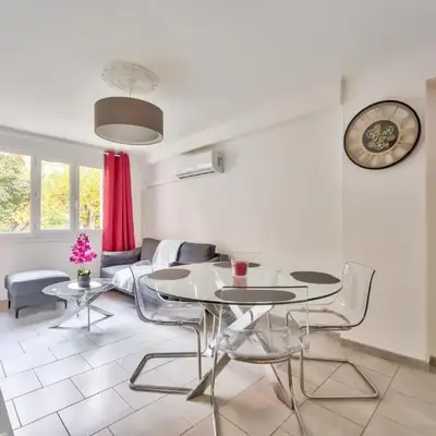 Modern 2BR Flat - Haut de Nice