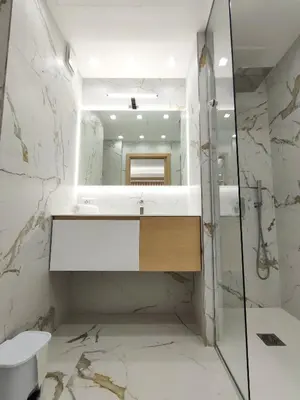 a bathroom with a sink and a shower at France 105 Super Centrale 2 Pers WiFi AC in Nice