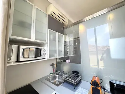a bathroom with a toilet and a sink at ApartHotel Riviera - LE COCON DE VICTOR - Grimaldi - Promenade des Anglais in Nice
