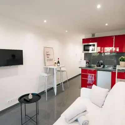 Superbe studio front de mer