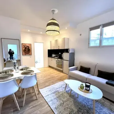 Joli 2 pièces avec terrasse