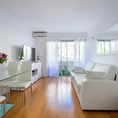 Azur Central Flat