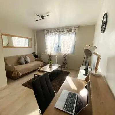 Bel Appartement 2 pièces - 10min de la mer