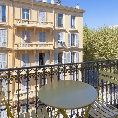 GIOA- Studio avec balcon