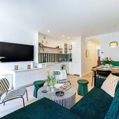 NEW! Remodeled & Spacious 4 Bedroom - 3 Bath - Heart of Nice - AC in all rooms - With a large elevator
