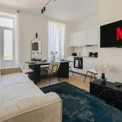 Fancy 3BR Duplex Near Nice Port & Old Town | By Airnest