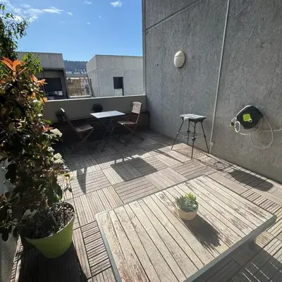 Beau Studio avec belle terrasse au centre ville de Nice
