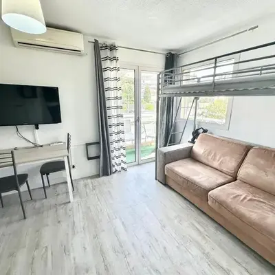 Nice Studio avec climatisation proche des plages