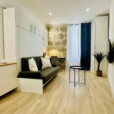 AA G Cocon Lamartine - City center