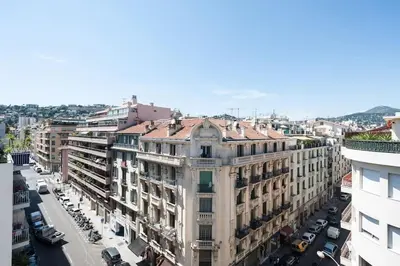 an overhead view of a city street with buildings at Splendide appartement design plein centre nice climatisé - 3 chambres in Nice