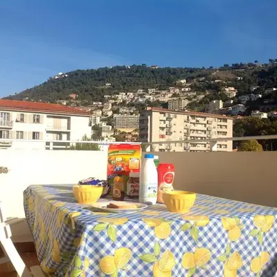 Studio climatisé au calme