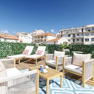 Wide Open Sky Terrace 1 Bdr
