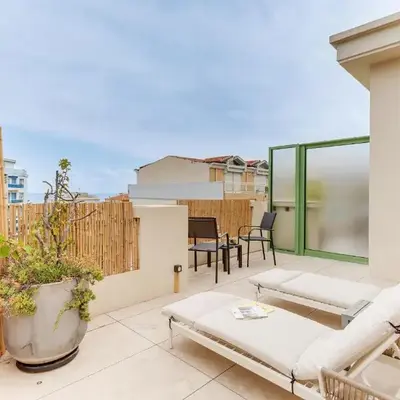 COCO BEACH AP4476 by Riviera Holiday Homes