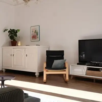 Close to sea center apartment 130m2
