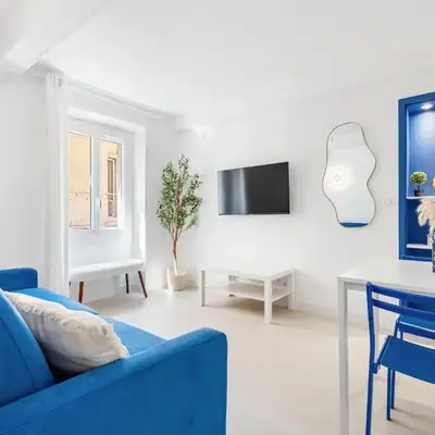 Nice Renting - 6C FRANCE - Chic Stay Pedestrian Zone Sea Massena