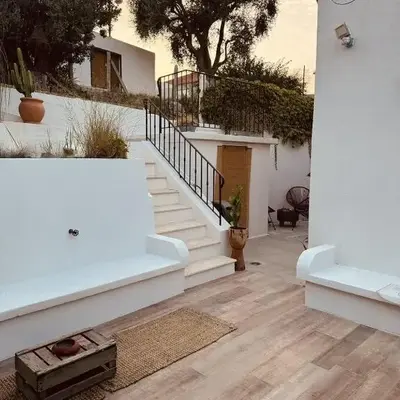 Maison avec vue mer et jacuzzi à 15 mn du centre