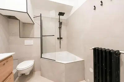 a bathroom with a shower and a toilet at Azur elegance AIR CONDITIONING Beach 8 min Sleeps 6 in Nice