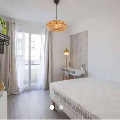 chambre privé chez l'habitant avec salle de bain privative