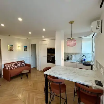 Appartement avec jardin - Front de mer St Laurent-du-Var