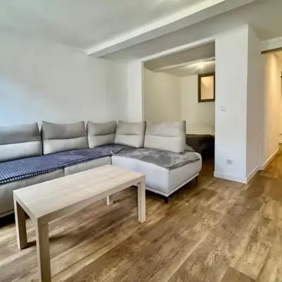 Superbe deux pièces dans le vieux village