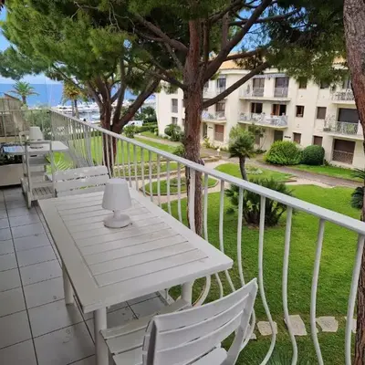 Centre ville de St Jean Cap Ferrat